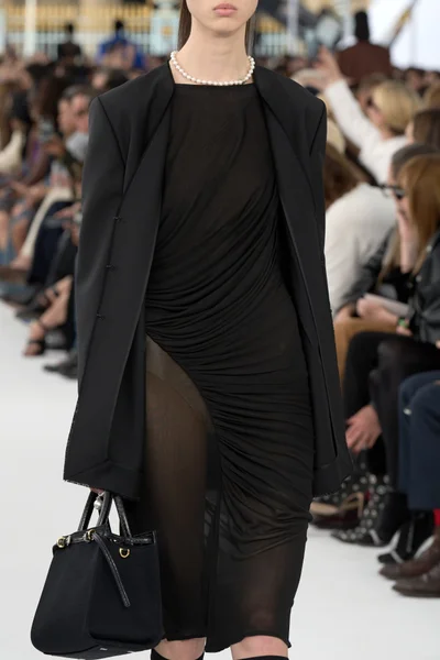 Look 98